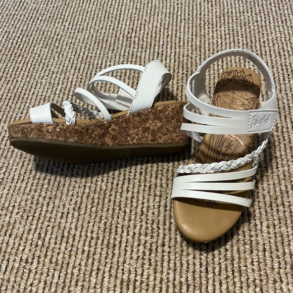 Girls wedges - Picture 2 of 2